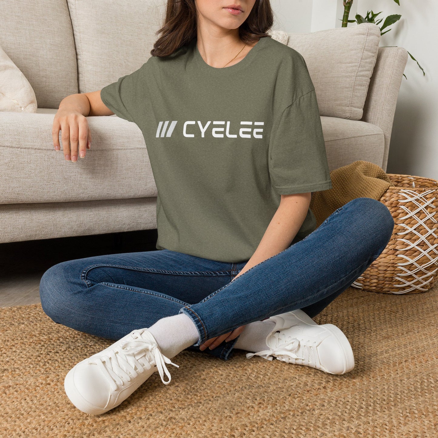Cyelee Hydra Logo Unisex Softstyle Tee